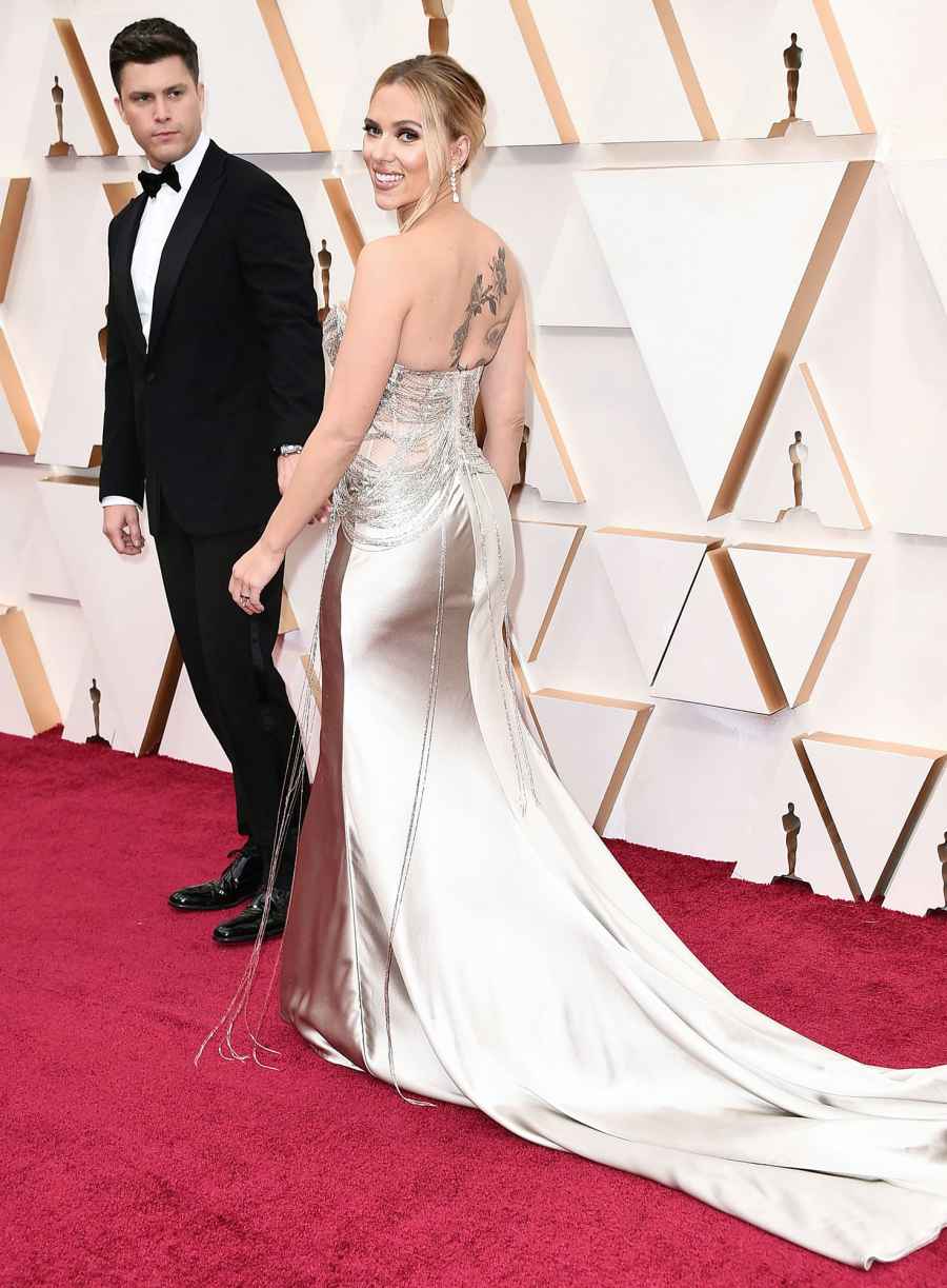 Scarlett Johansson and Colin Jost Sizzle on Oscars 2020 Red Carpet