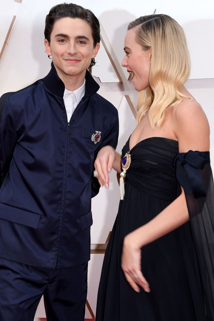Timothee Chalamet Photobombs Margot Robbie Oscars Red Carpet