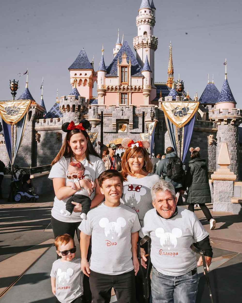 Tori Roloff Family Disneyland Trip Tori, Zach, Jackson, Lila, Caryn, and Matt Roloff