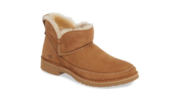 UGG Melrose Genuine Shearling Bootie (Chestnut)