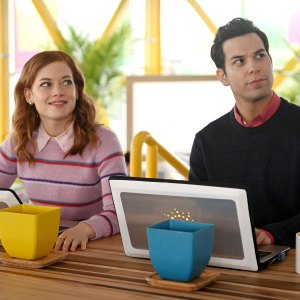 Zoey's Extraordinary Playlist' Skylar Astin: Max's Heart Belongs to 1 Person