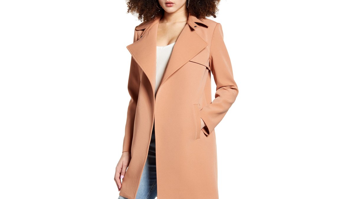 Mural Drape Trench