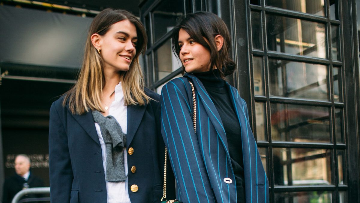 fashionable friends