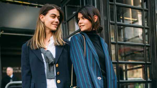 fashionable friends