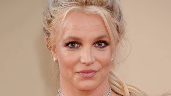 Britney Spears Hits Back at Trolls for ‘Criticizing’ Her Posts: ‘Be Nice’