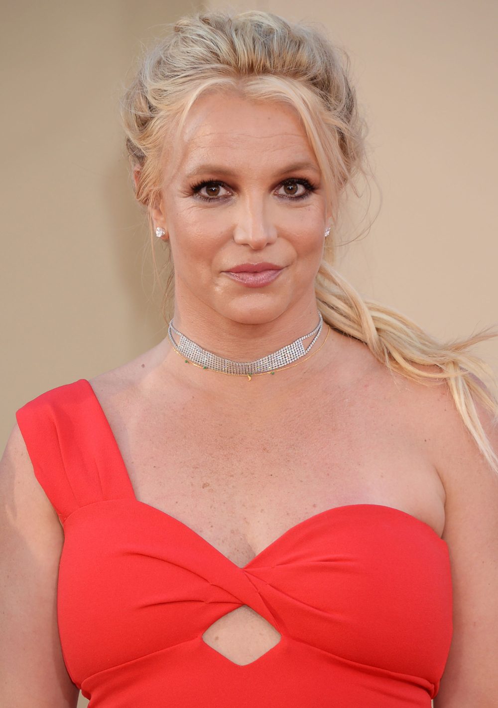 Britney Spears Hits Back at Trolls for ‘Criticizing’ Her Posts: ‘Be Nice’