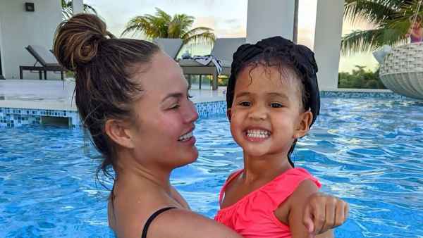Chrissy Teigen Shares NSFW Details About Giving Birth to Daughter Luna