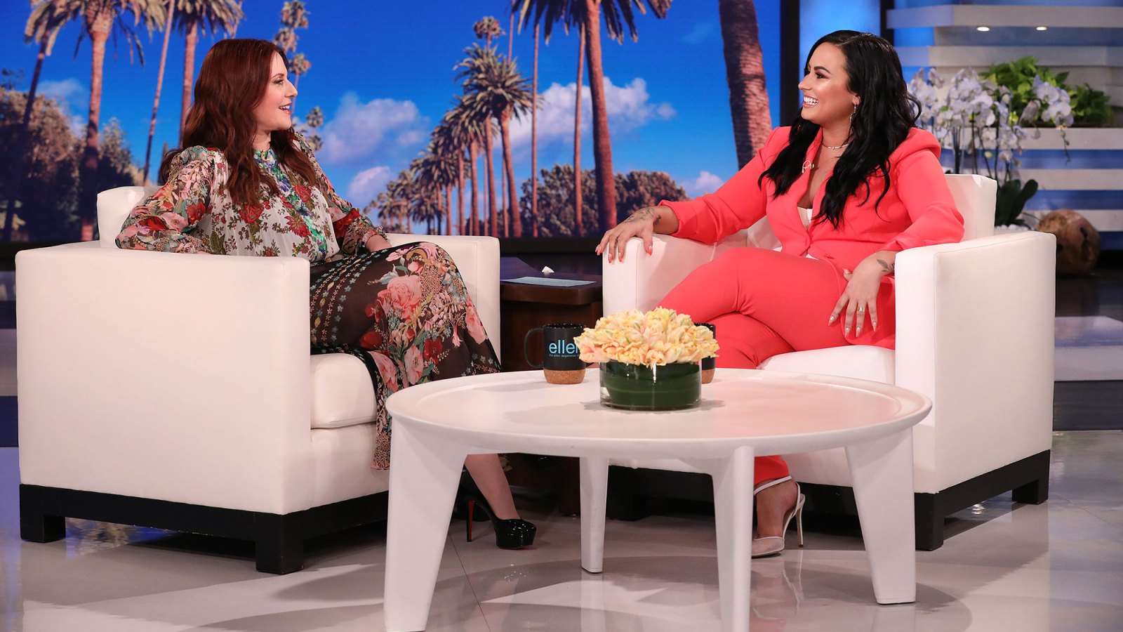 Demi Lovato and Megan Mullally Reveal Who They Want to Win Bachelor Ellen Show