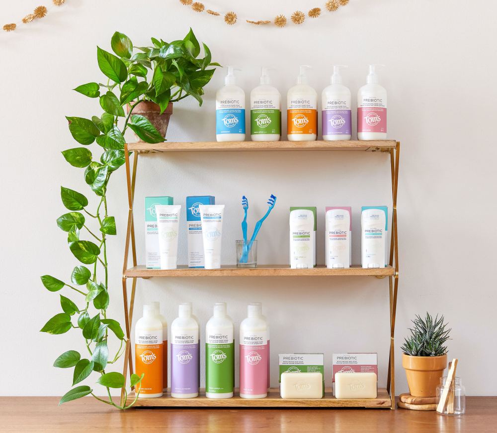 Ellie Kemper Tom's Beauty Products