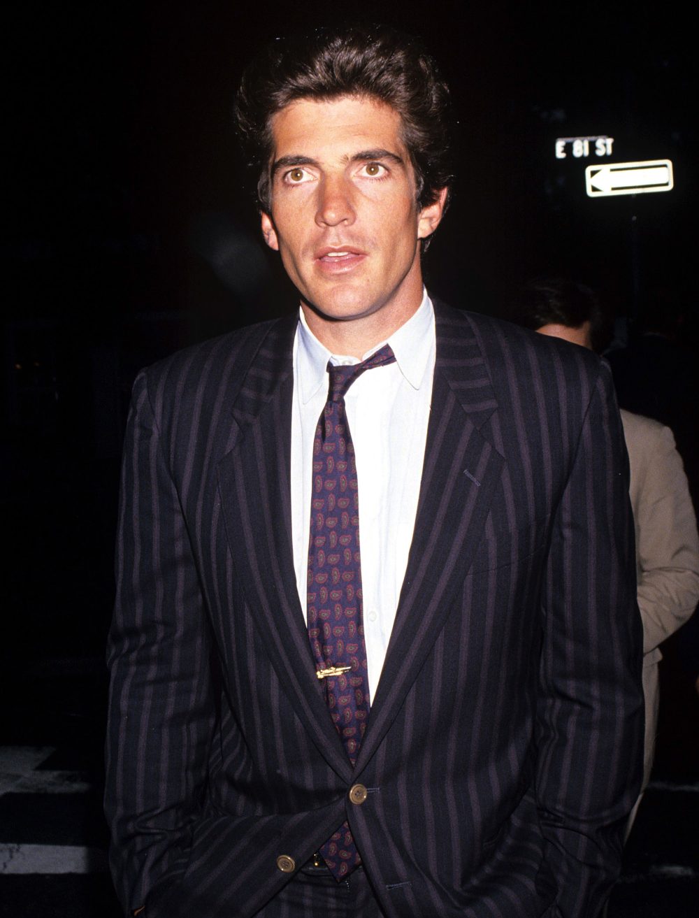 JFK Jr Radio Wasnt on Proper Frequency During Fatal Flight