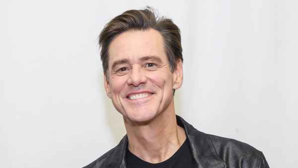 Jim Carrey Is Growing Out His Beard During Quarantine