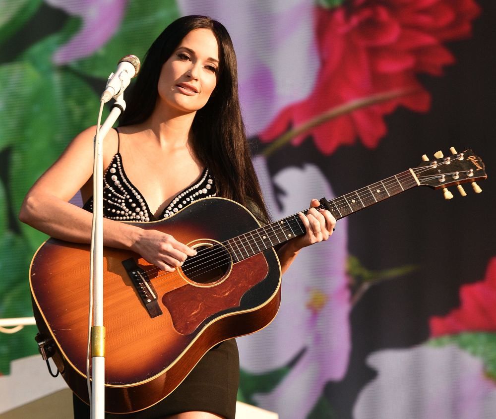Kacey Musgraves Is Donating Stage Her Clothes