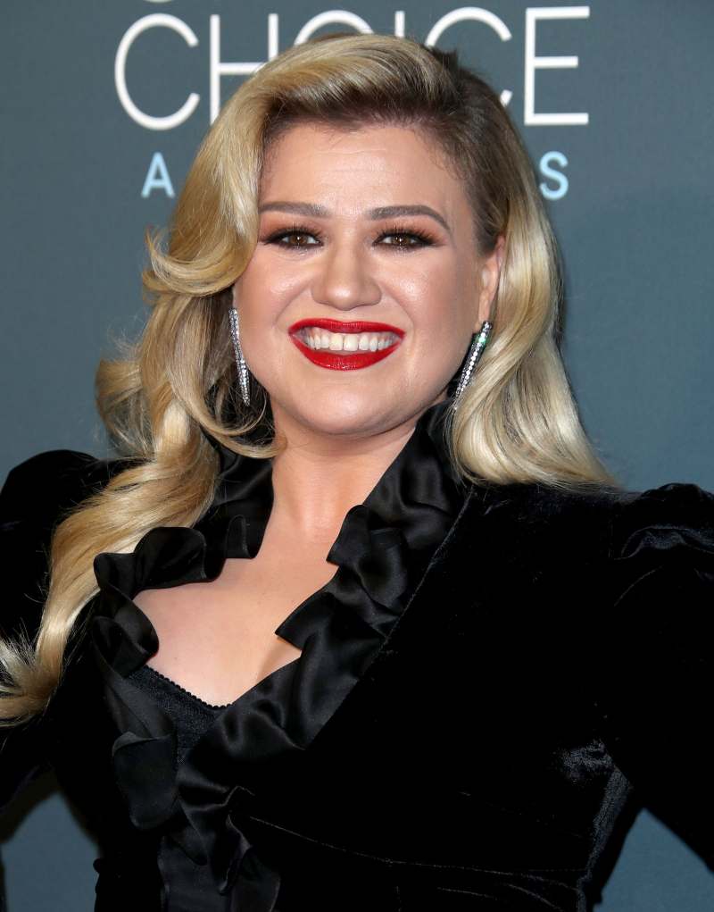 Kelly Clarkson Critics Choice Awards Mom Quotes