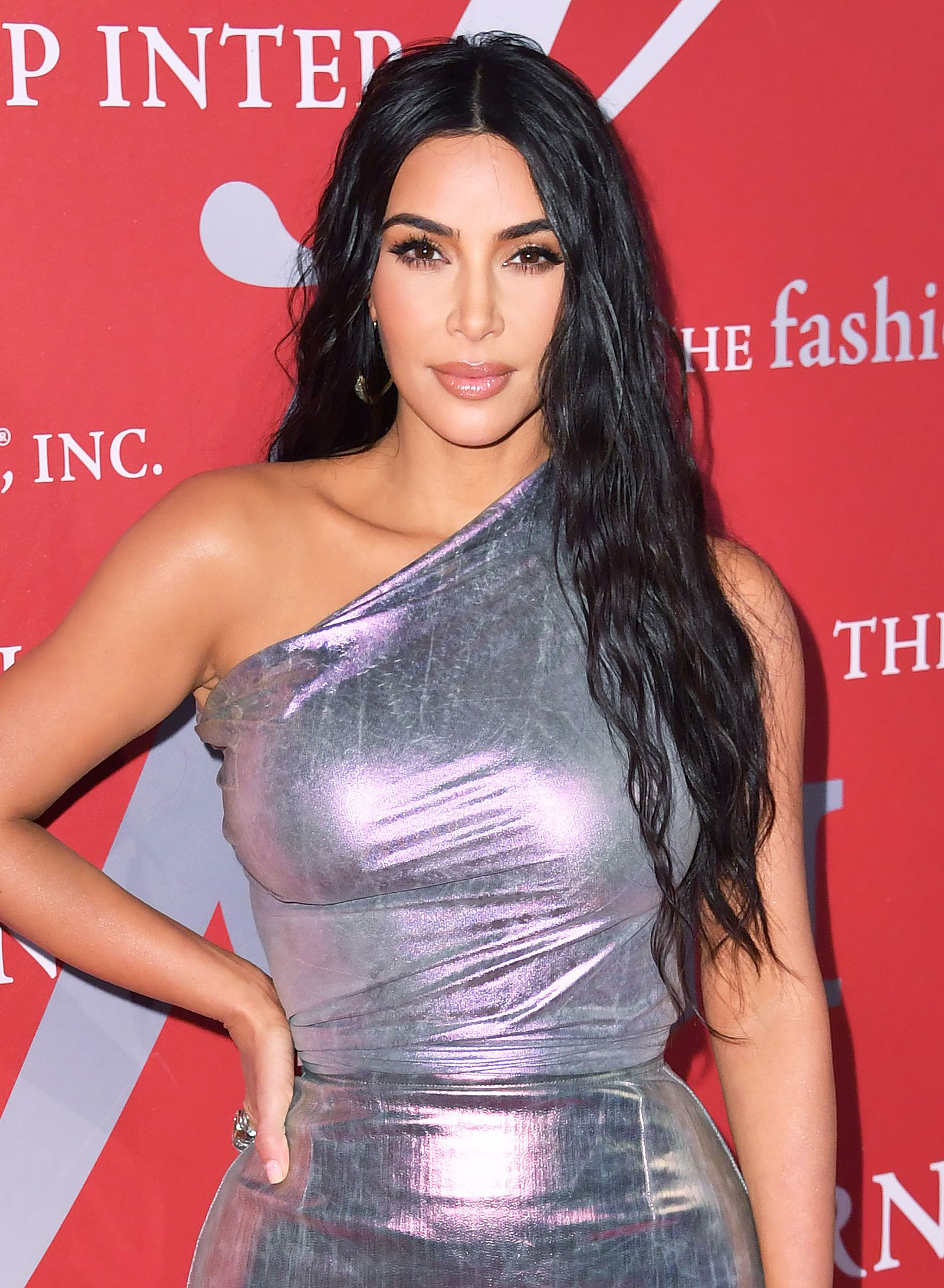 Kim Kardashian Questions Her Beauty Choices in This Epic Throwback