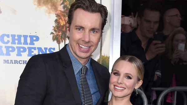 Kristen Bell, Kids Dance Outside Dax Shepard's Window While He Isolates