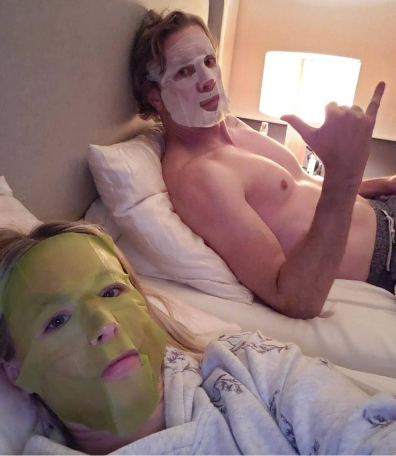 Kristen Bell and Dax Shepard masks
