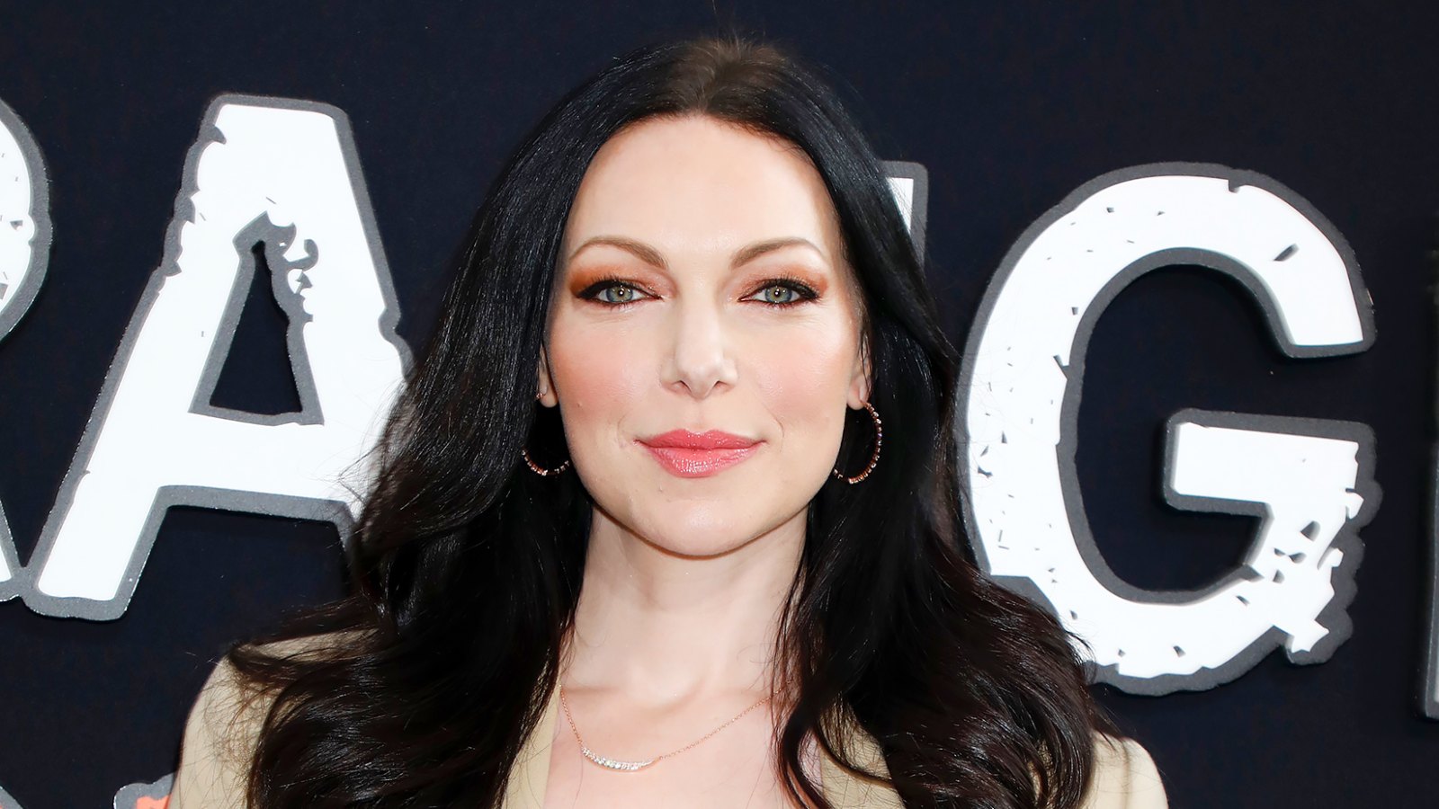 Laura Prepon taught Bulimia by mother