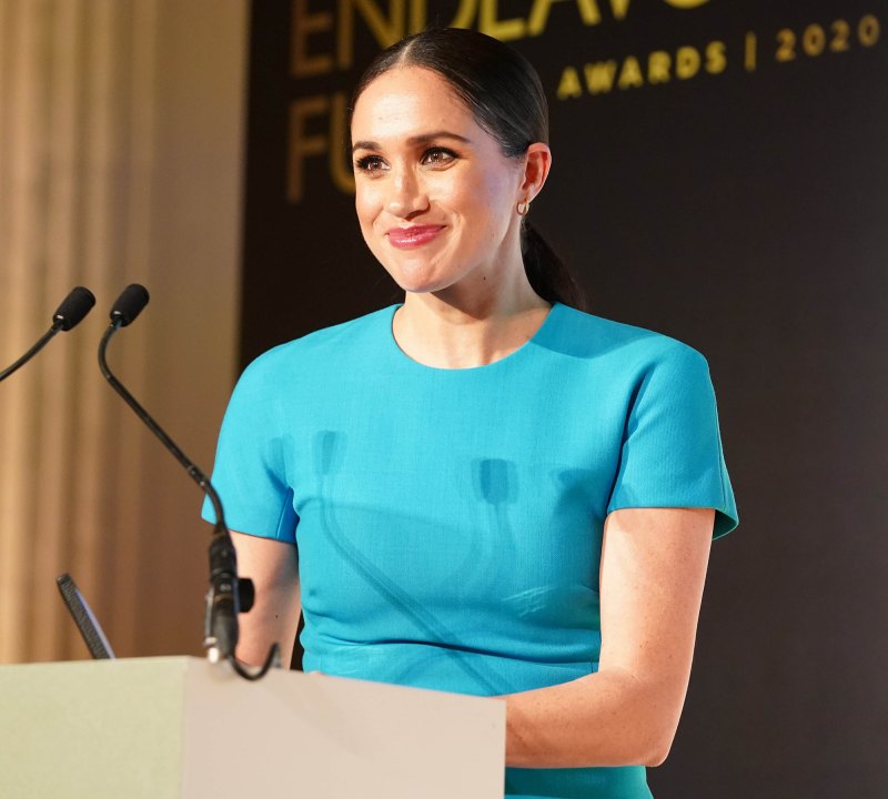 Meghan-Markle-Wears-an-Affordable-TopShop-Blouse-That-Costs-Under