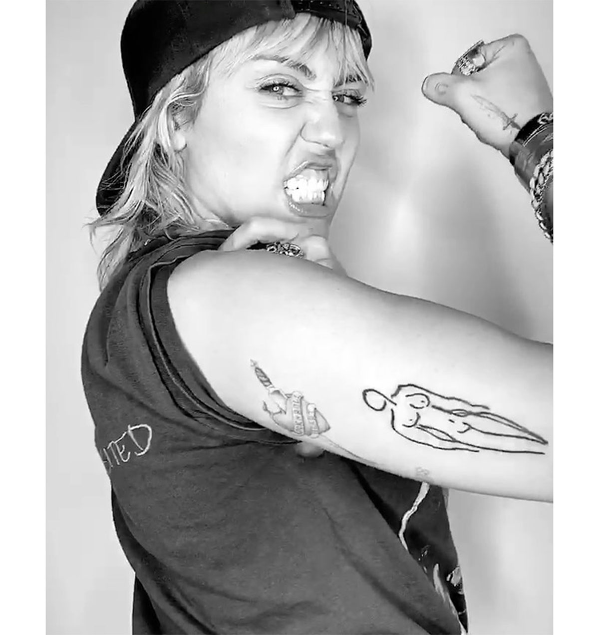 Miley Cyrus New Tattoo Instagram