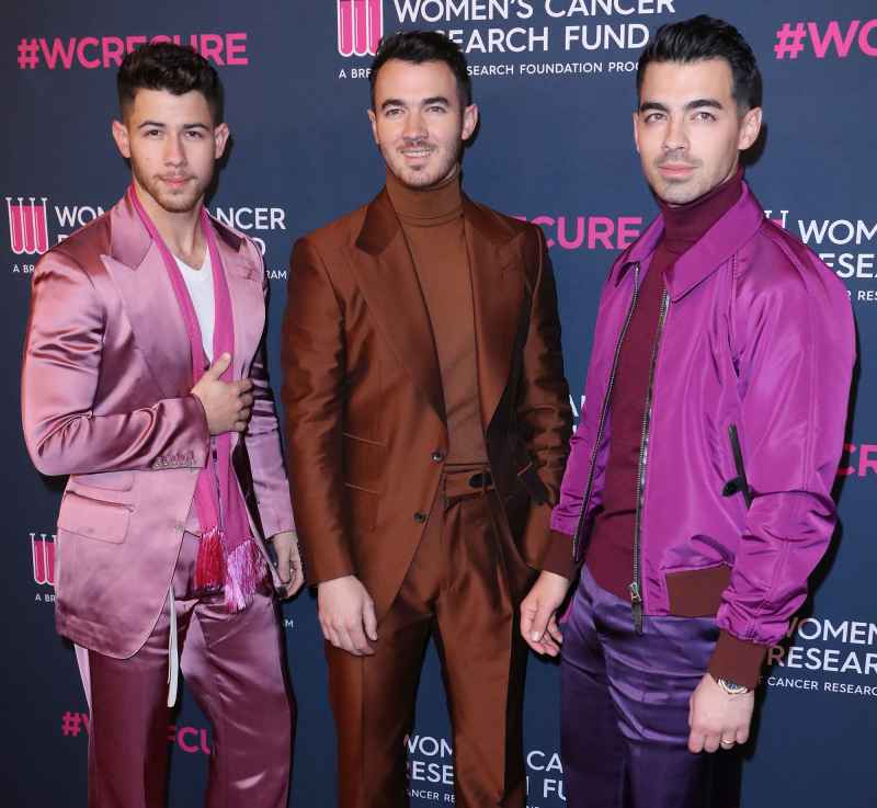 Nick Jonas, Kevin Jonas and Joe Jonas - The Jonas Brothers Hollywood Hits Pause Coronavirus