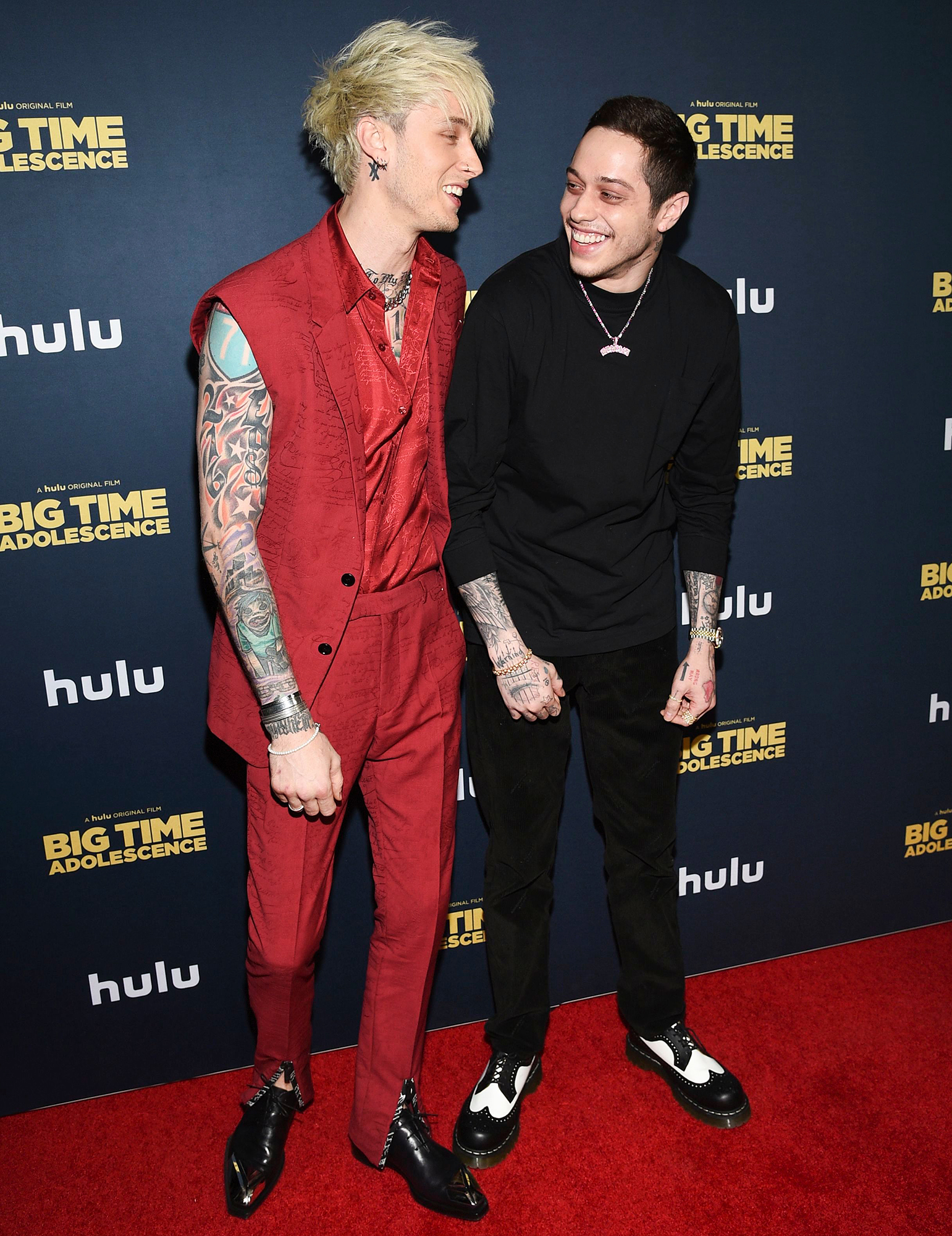 Pete-Davidson-Is-All-Smiles-During-Rare-Red-Carpet-Appearance