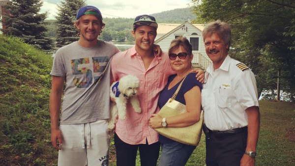 Bachelor Peter Weber’s Family