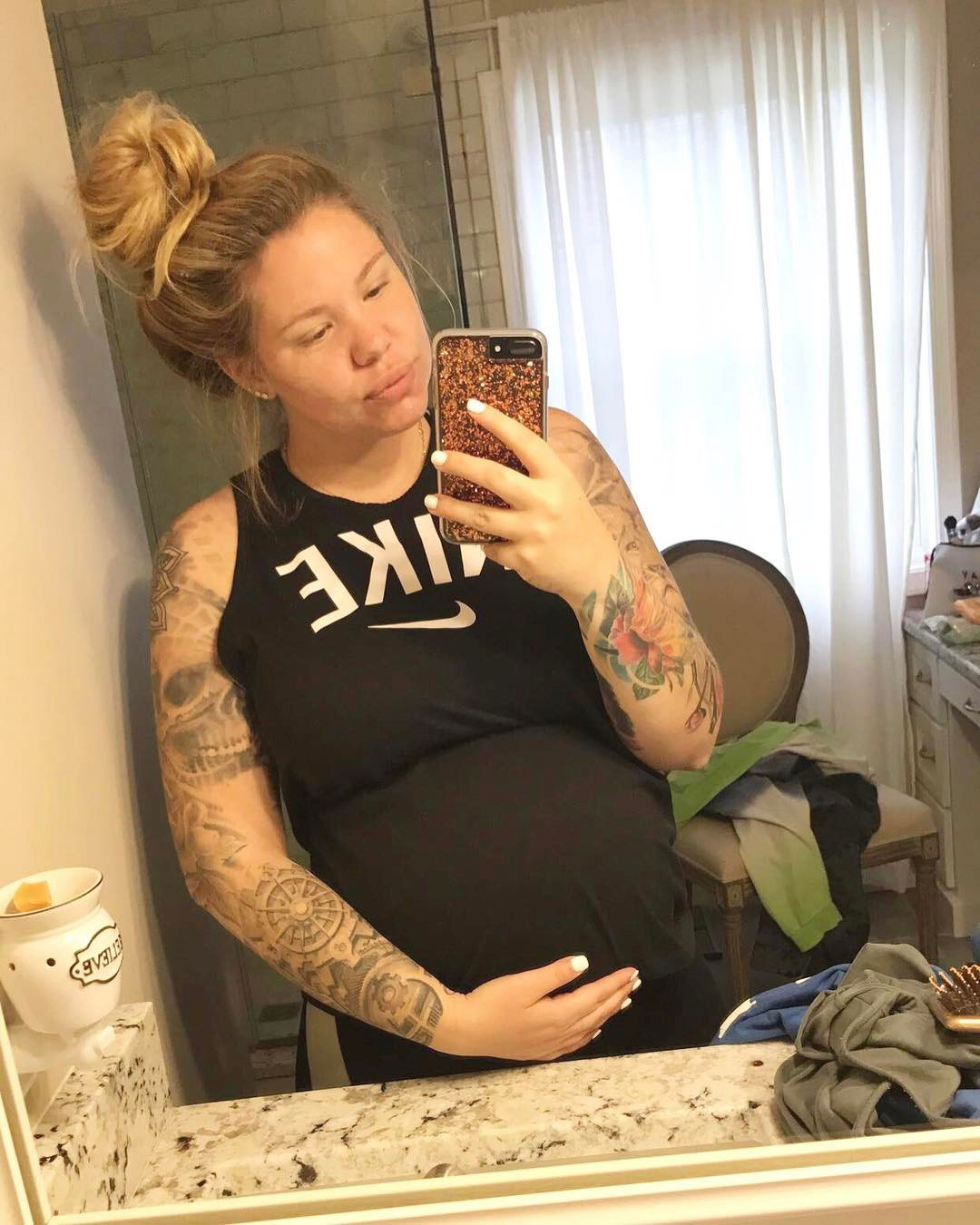 Pregnant Kailyn Lowry Claims Chris Lopez Cheated It S Devastating