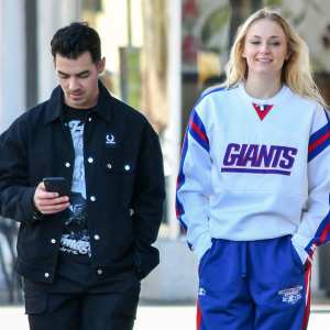 Pregnant Sophie Turner and Joe Jonas Shop at Kids Store New York Giants Sweater