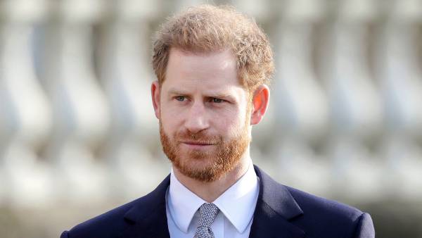 Prince Harry Is ‘Overwhelmed With Guilt’ Being Away From Royal Family Amid Pandemic