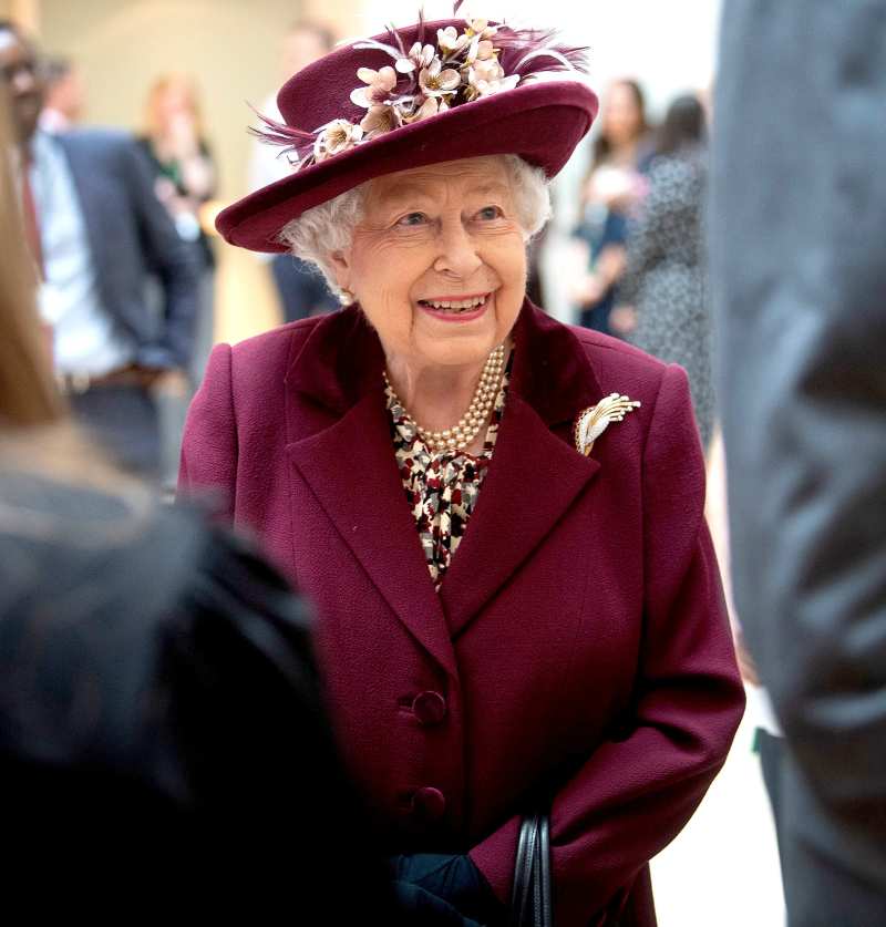 Queen Elizabeth II and Buckingham Palace Are Handling Coronavirus Outbreak 3