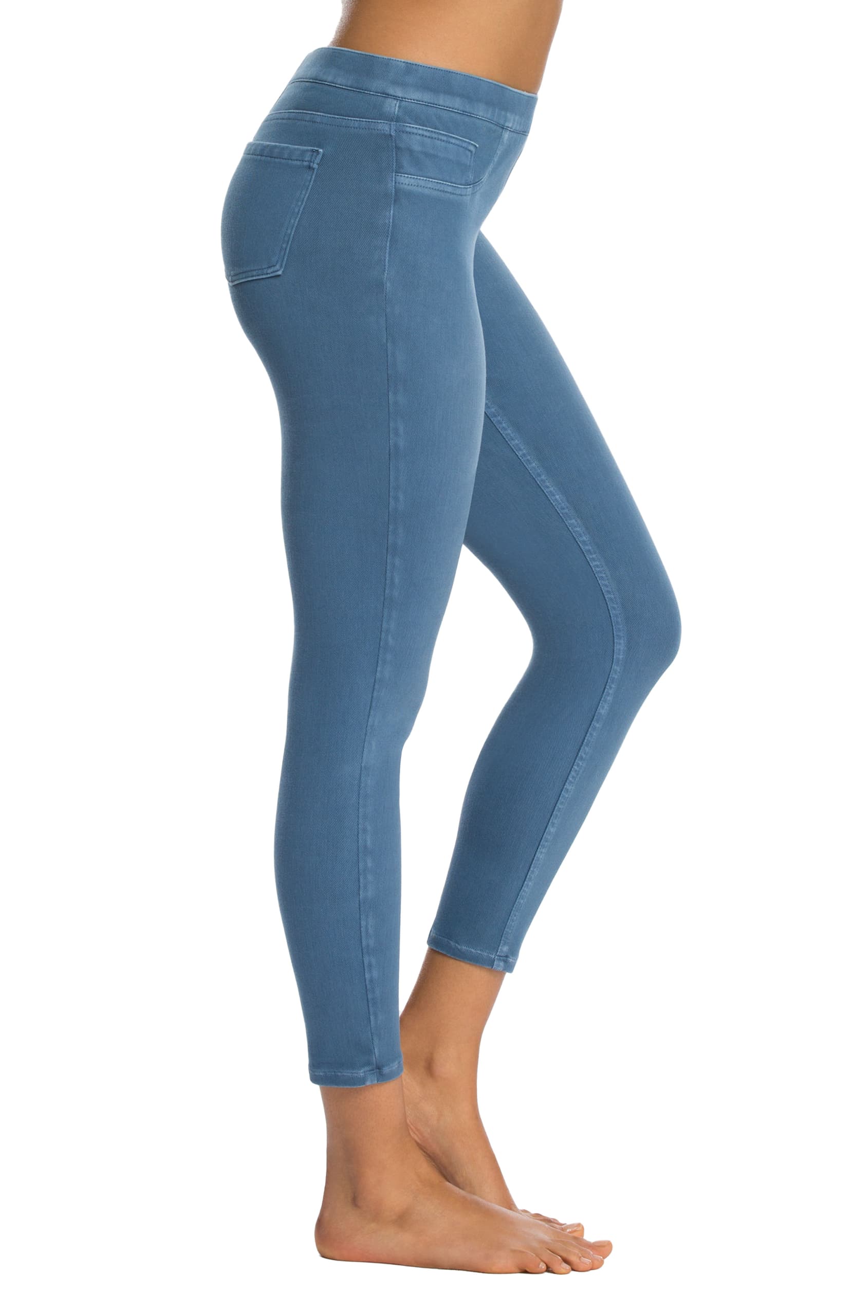 We’re Wearing These Ultra-Comfortable Spanx Jeans All Spring Long ...