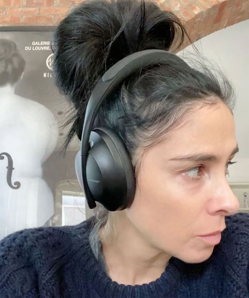 Sarah Silverman Embraces Her Gray Hairs