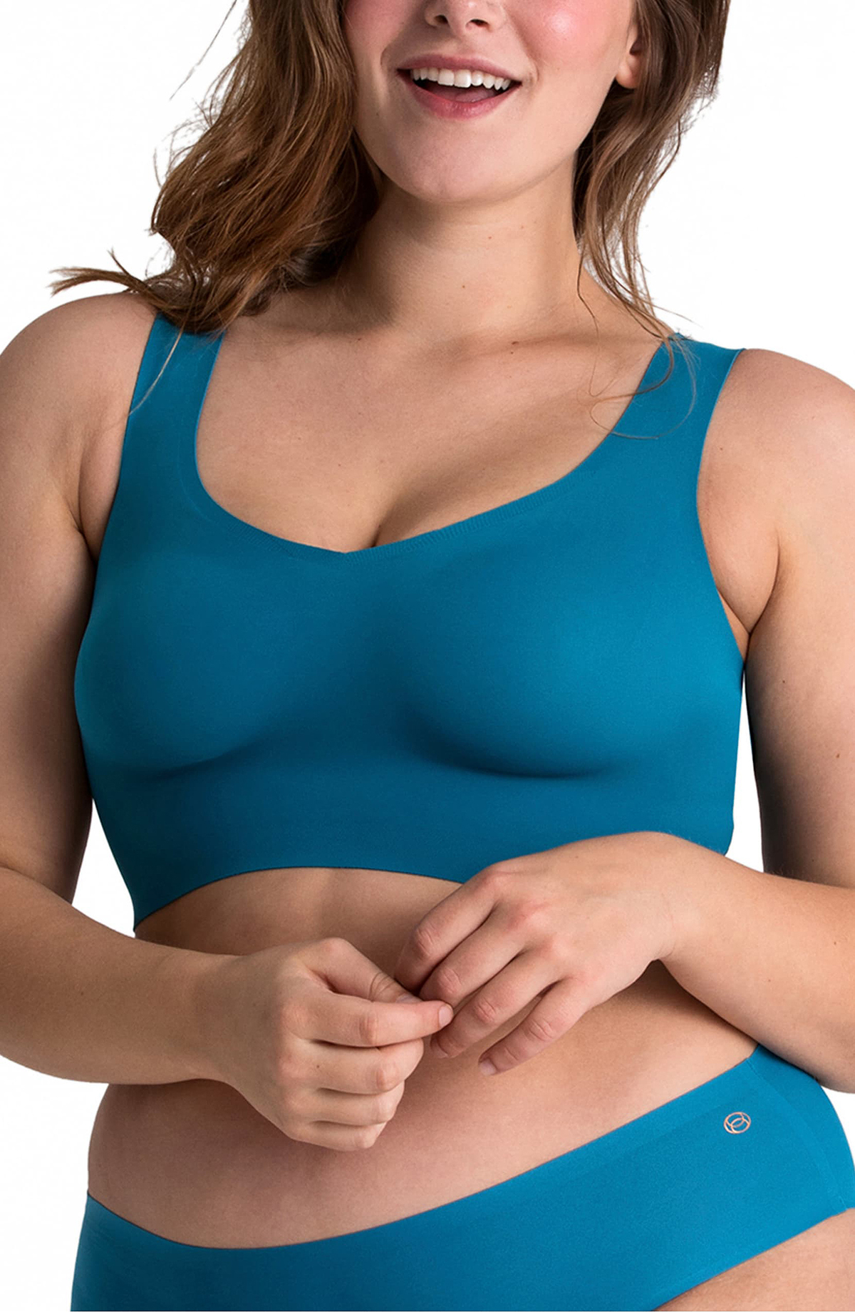 Finally A Wireless Bra Made To Actually Fit And Flatter Your Body 