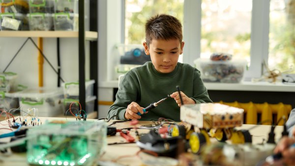 STEM toys for kids