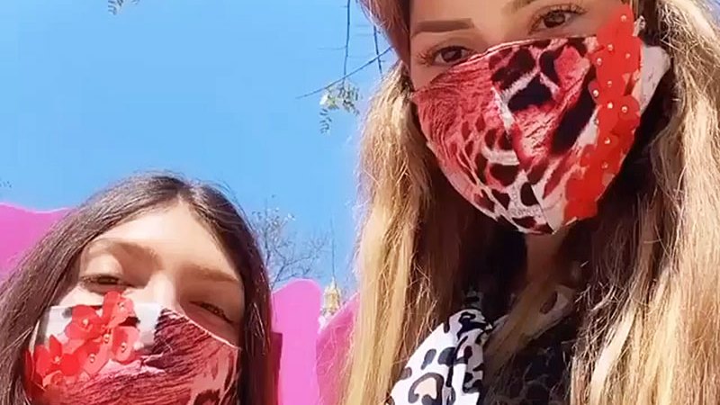 Kristin Chenoweth and Alan Cumming, More Stars Wearing Masks Amid Coronavirus