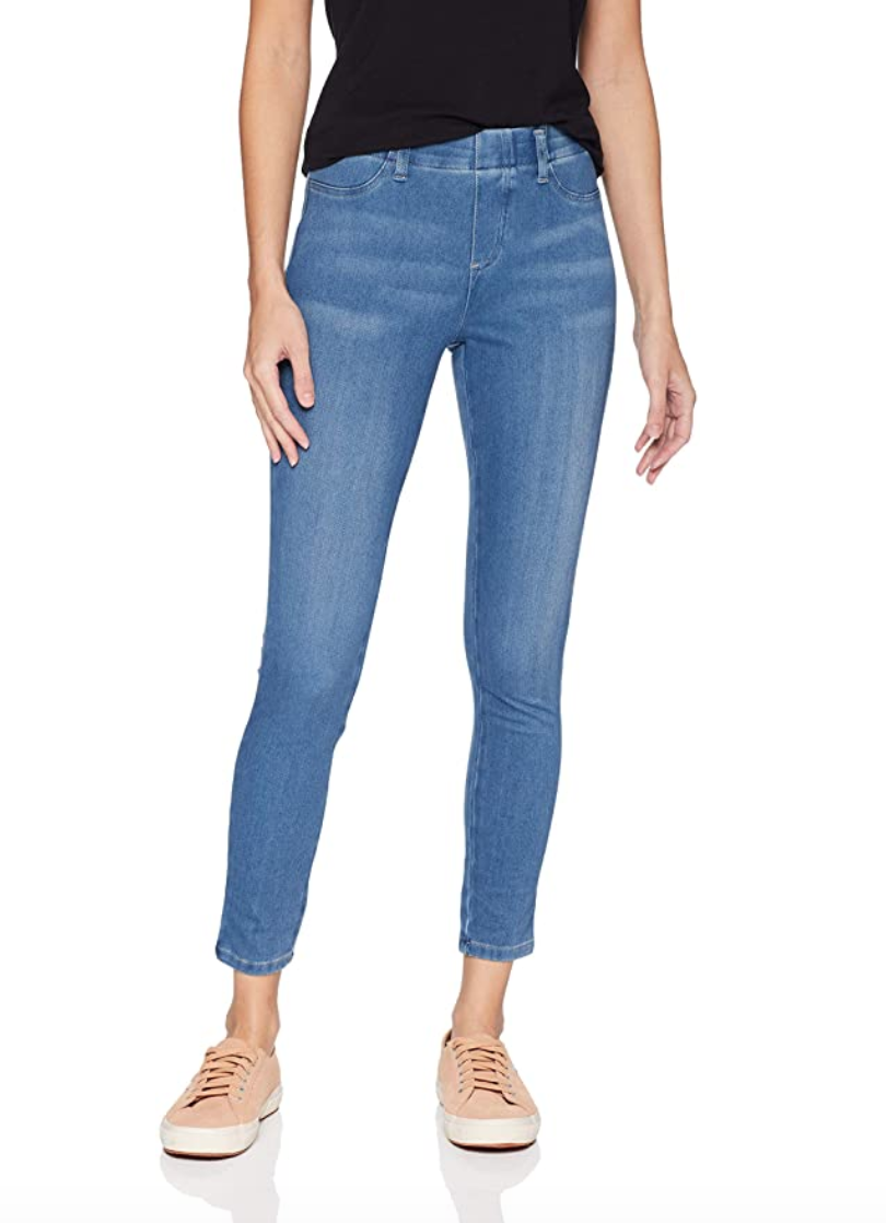 Amazon Essentials Women's Skinny Stretch Pull-On Knit Jegging (Light Wash)