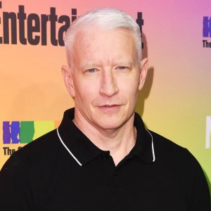 Anderson Cooper Quarantine Hair