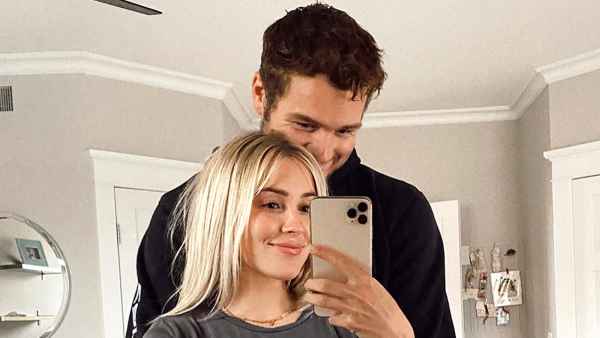 ‘Bachelor’ Alum Cassie Randolph Jokes About Colton Underwood’s Selfie Skills, Says She’s ‘Proud’ of Him and His New Book