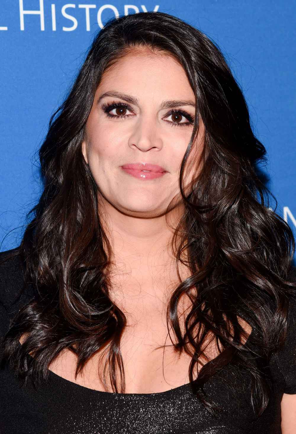 Cecily Strong Grieves After Losing Friend Cancer During Quarantine