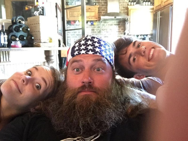 Duck Dynasty Mary Kate Robertson, Willie Robertson, John Luke Robertson Instagram