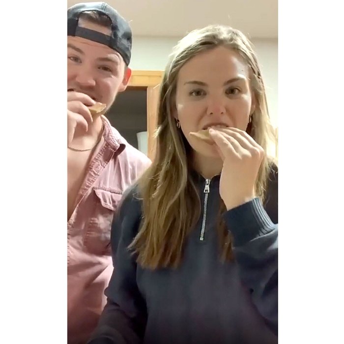 Hannah Brown Bakes Cookies With Her Brother Patrick Alabama