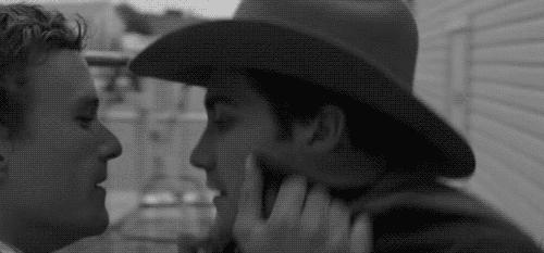 Heath Ledger Jake Gyllenhaal Brokeback Mountain kiss