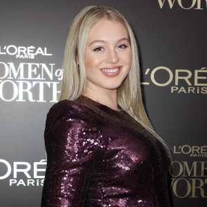 Iskra Lawrence Describes ‘Miracle’ Home Birth, Says Baby Girl Had to Be Resuscitated