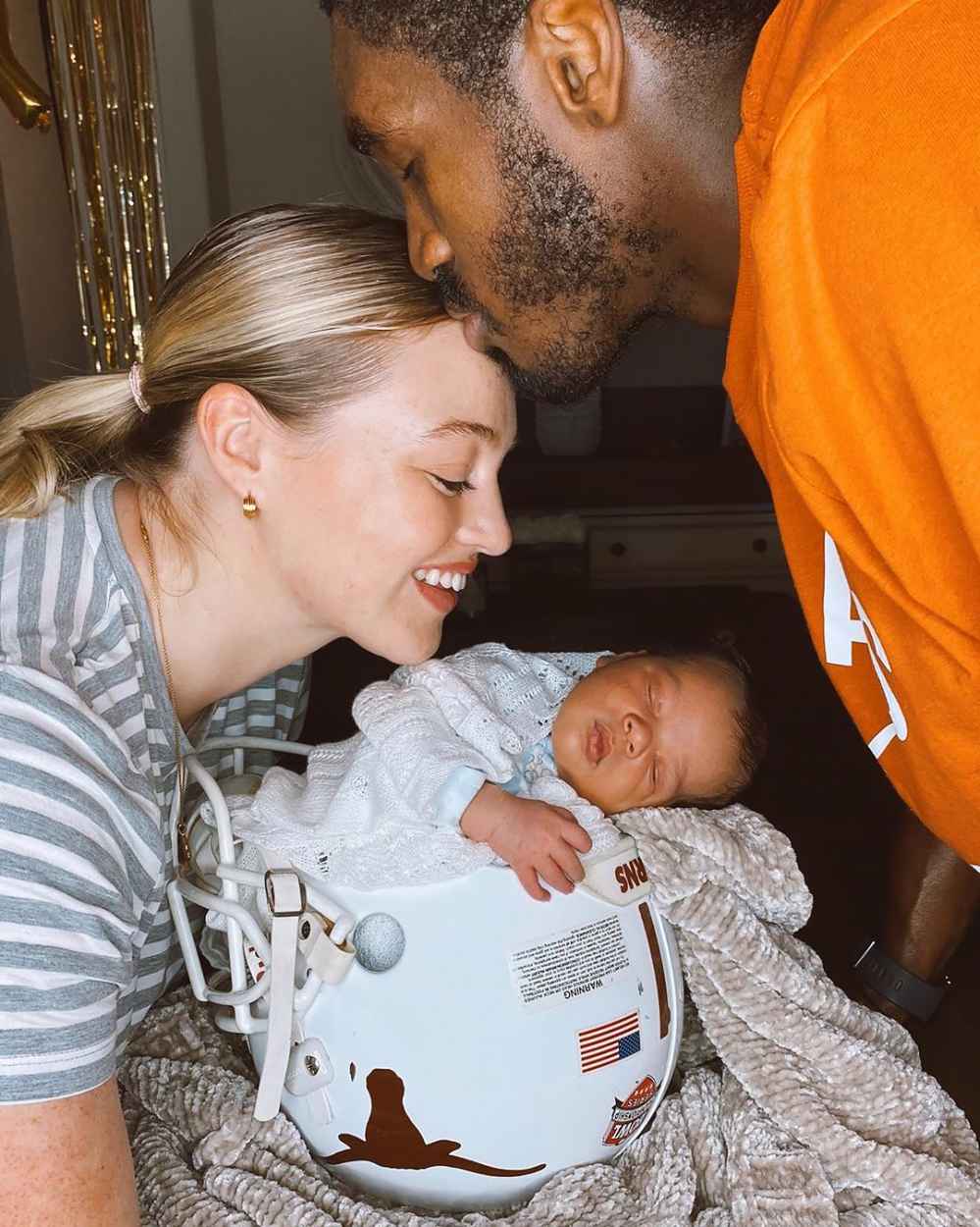 Iskra Lawrence Describes &lsquo;Miracle&rsquo; Home Birth, Says Baby Girl Had to Be Resuscitated
