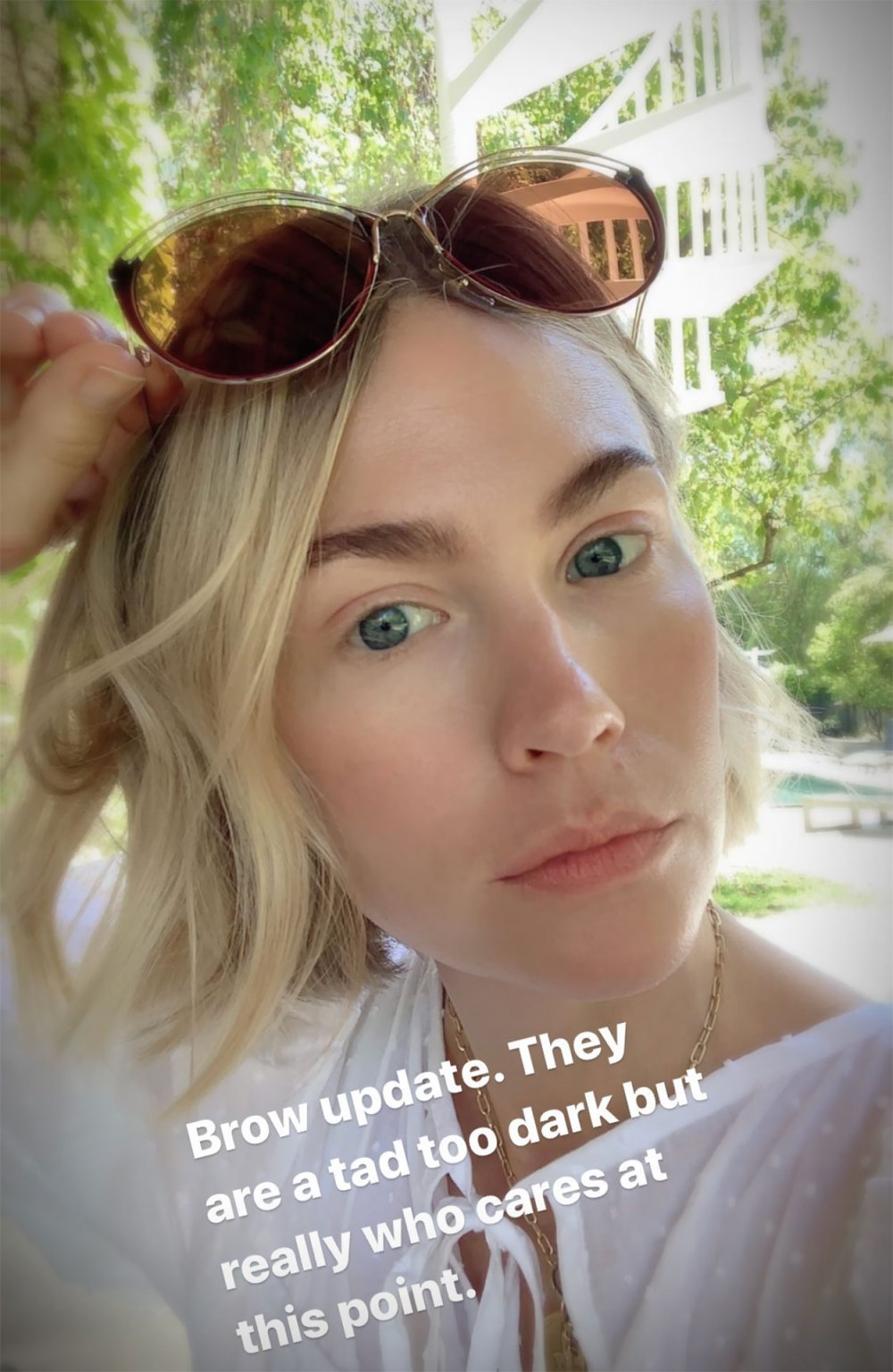January Jones Gives Herself At-Home Brow Tint: &lsquo;They Are a Tad Too Dark&rsquo;