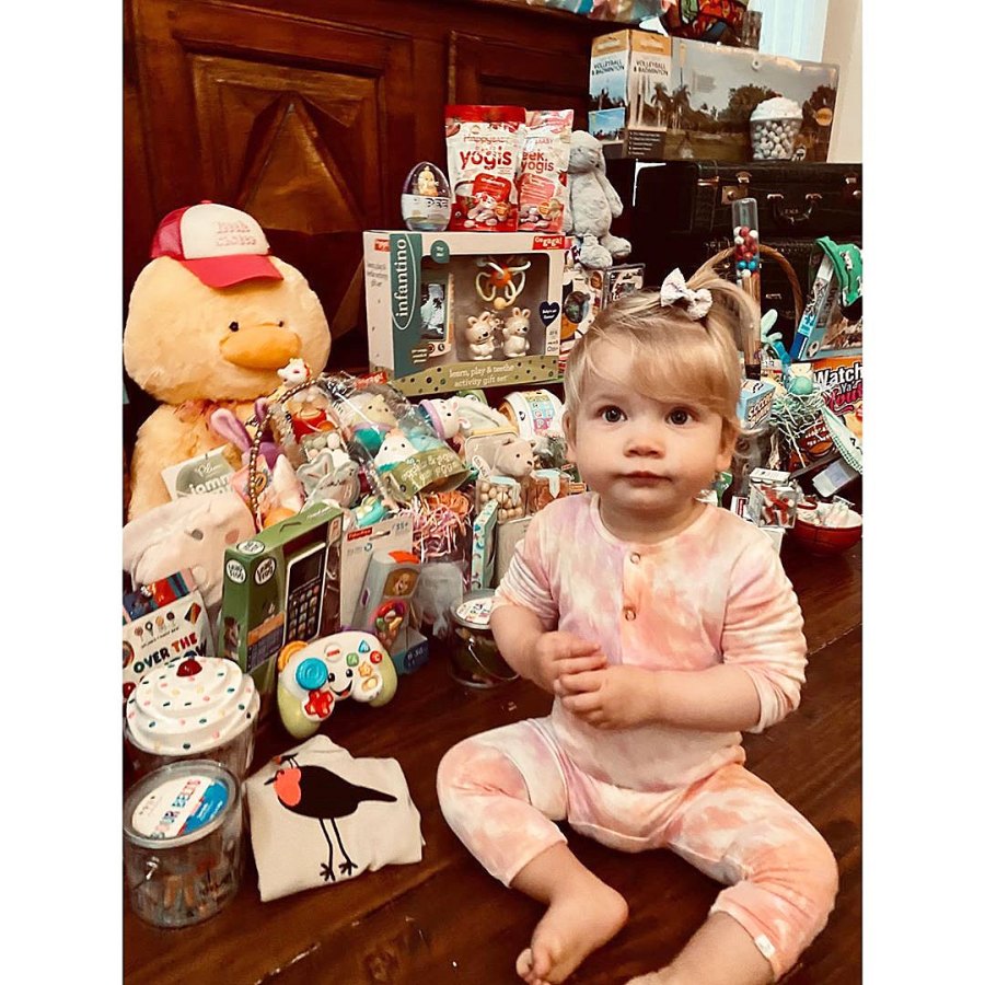 Jessica Simpsons Daughter Birdie Jessica Simpson Shares a Look Inside Her Familys Different Kind of Easter Amid Quarantine