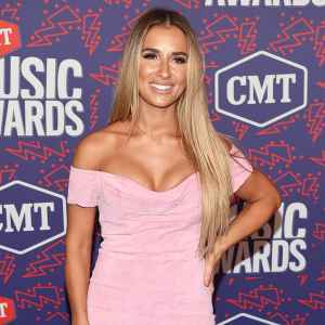 Jessie James Decker Defends Wearing Underwear Around Her Kids CMT Music Awards