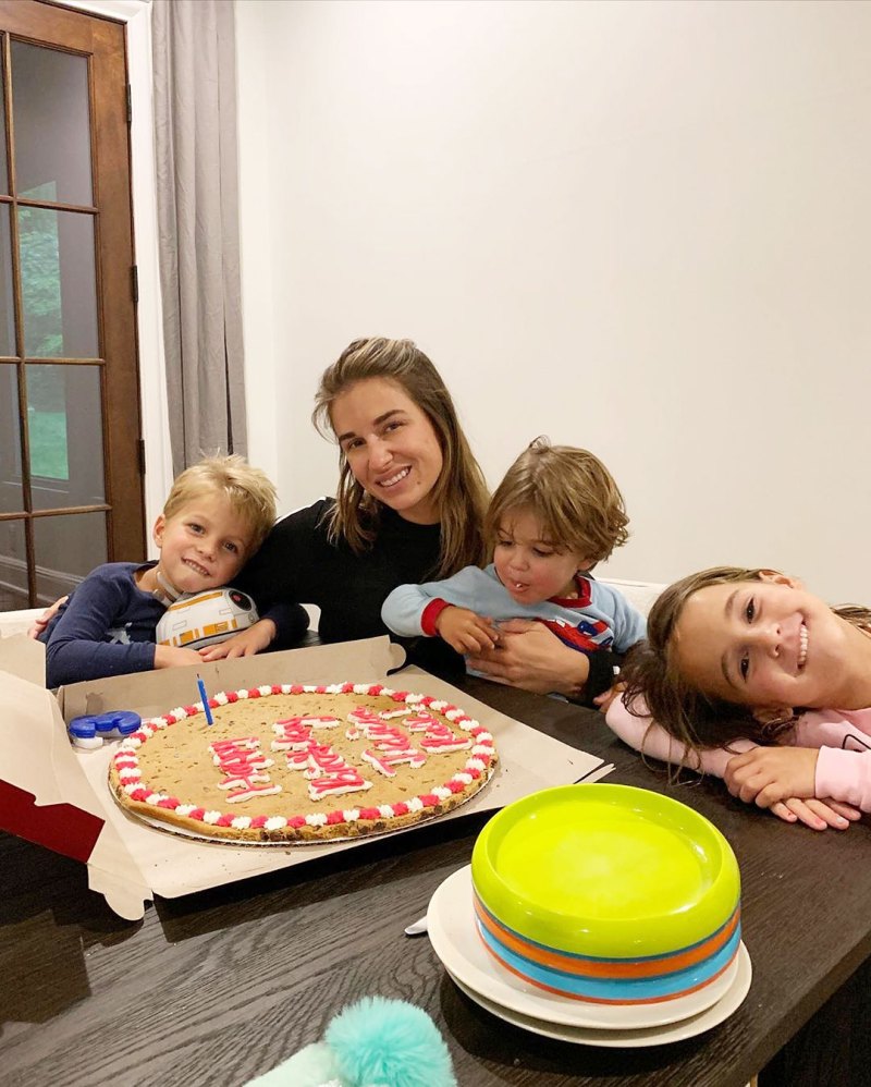Jessie James Decker Stars Birthday Cakes in Quarantine