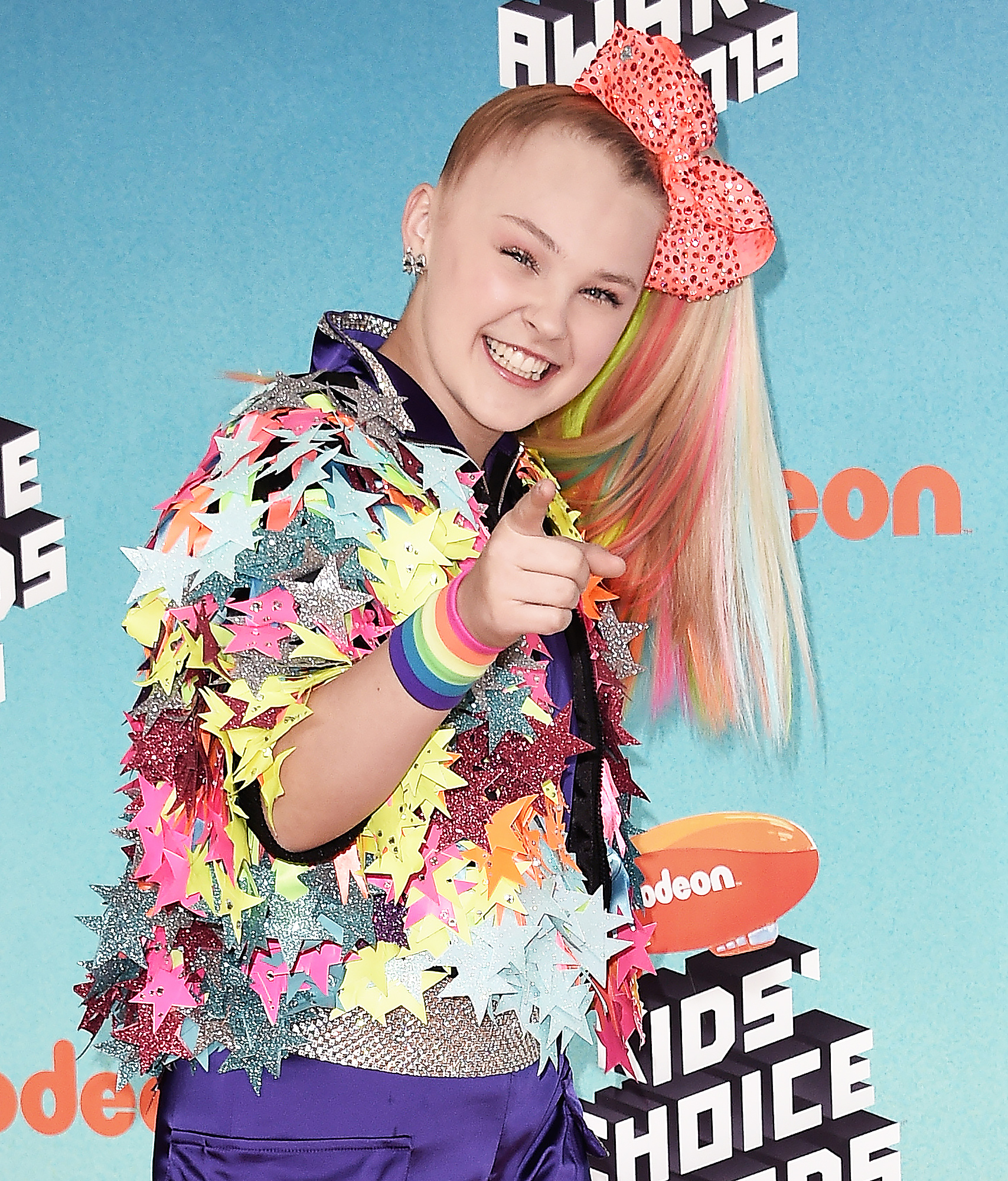 Jojo Siwa S Response For Trolls Who Tell Her To Act Her Age