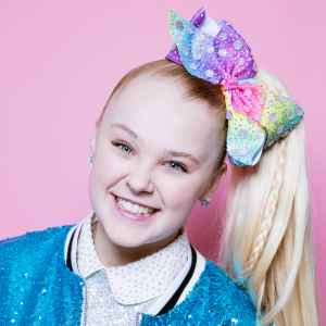 JoJo Siwa Nearly Breaks the Internet by Revealing Her Natural Hair Texture
